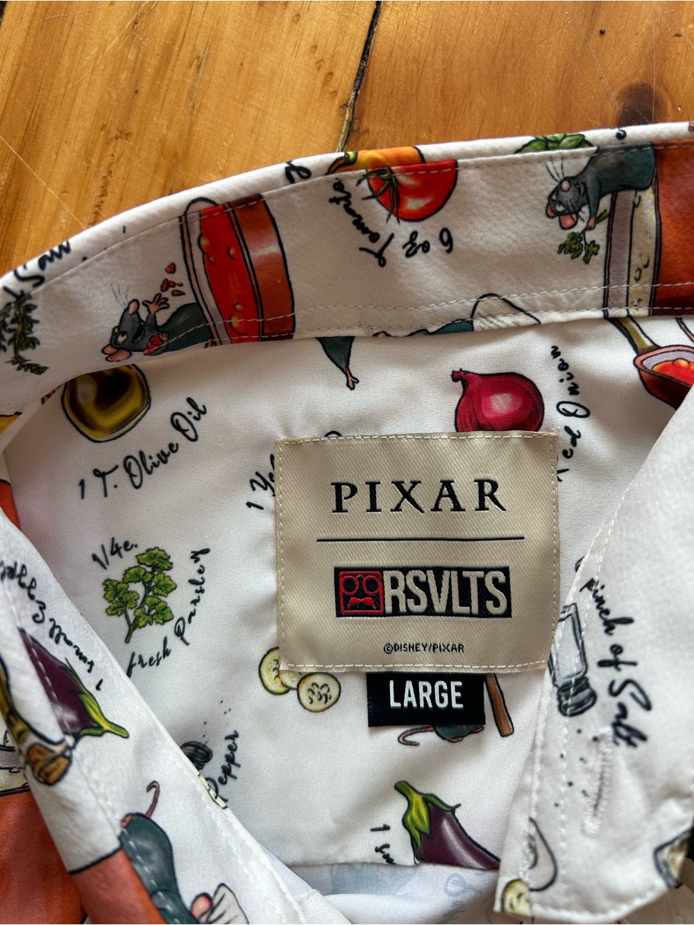 NWT RSVLTS Mens Disney And Pixar Ratatouille Bon Rat-Pétit Shirt White large - Picture 6 of 7